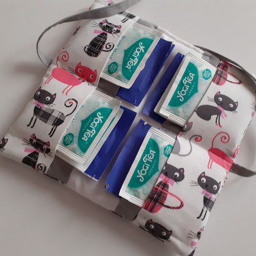 Pochette thé infusions sachets housse de rangement nomade en tissu blanc chats carla