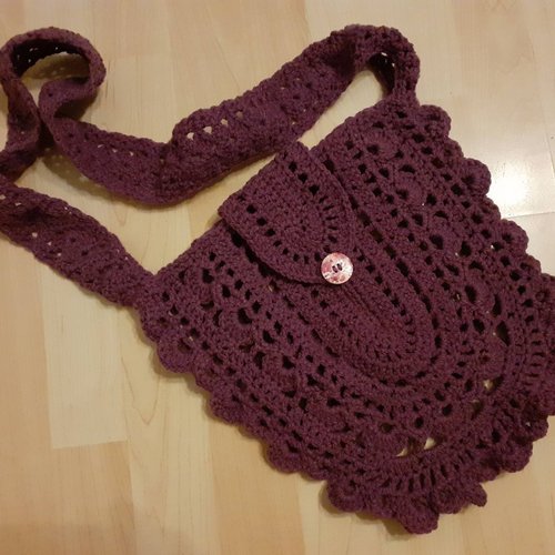 Sac détente bohème à bandoulière violet au crochet pour femme fait main