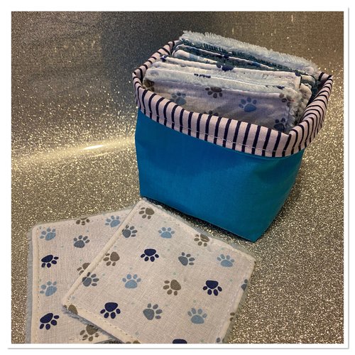 Lingettes démaquillantes, lingettes lavables et son panier assorti