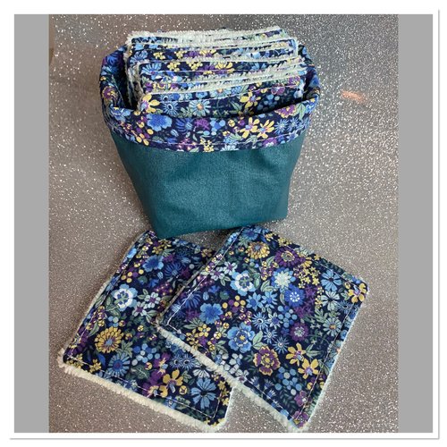 Lingettes démaquillantes, lingettes lavables et son panier assorti