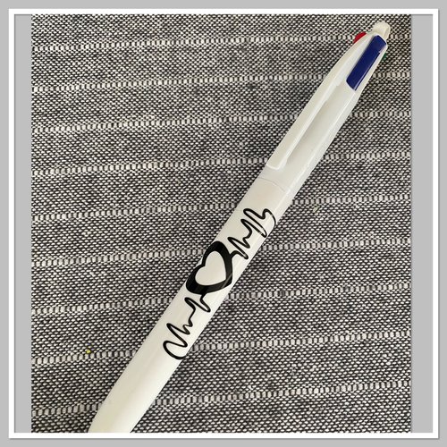 Stylo bic 4 couleurs infirmiere / aide soignante