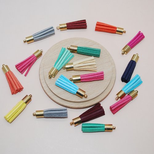 Lot de 18 pompons pour création de bijoux, lot numero 5