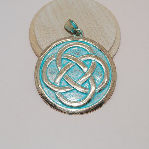 Grand pendentif noeud celtique doré used pour création de bijoux, pendentif wicca doré