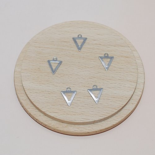 Lot de 5 mini breloques triangles filigranes en acier inoxydable argent pour création de bijoux, breloques pyramides losanges argents