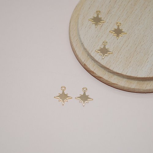 Breloque mini étoile du nord en acier inoxydable doré 11.5mm pour création de bijoux vendu a l unite