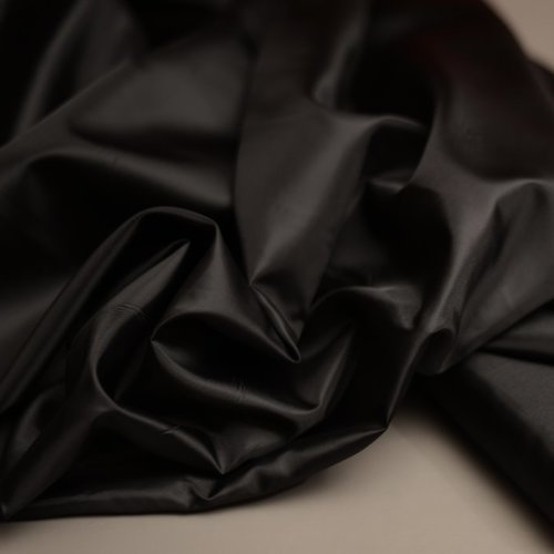 Doublure noir 100% polyester au metre