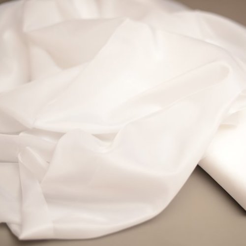 Doublure blanche 100% polyester au metre