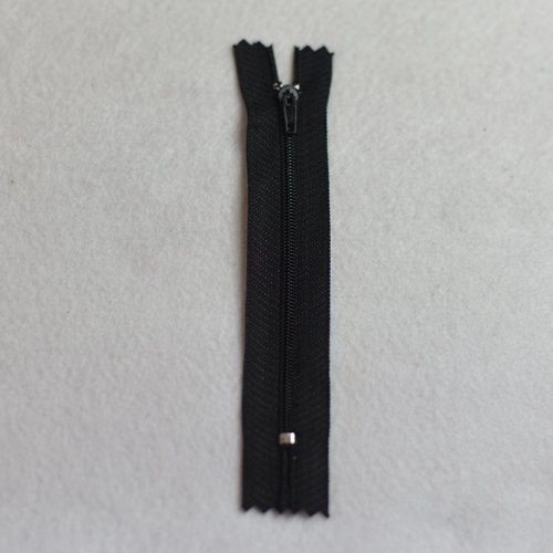 10 cms - noir - fermeture eclair non séparable