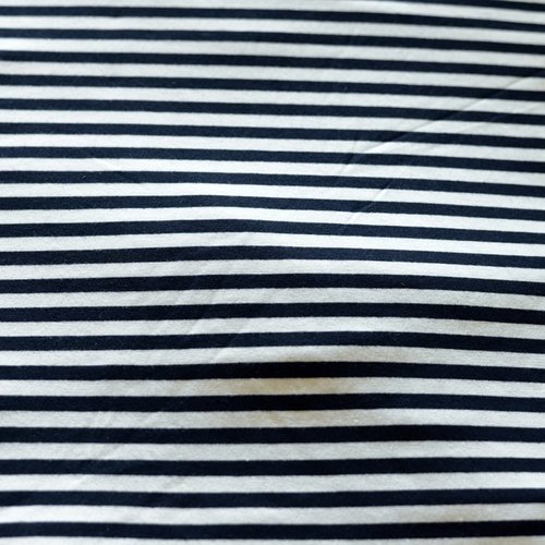 Tissu marinière polyester coton elasthanne, bleu marine / blanc coupe par 50 cms