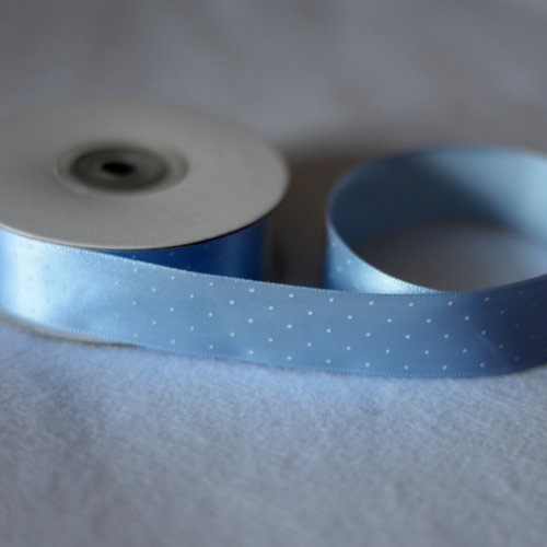 Ruban de satin 25 mm - bleu clair pois blanc - coupe au mètre