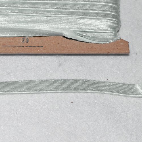 Passepoil satin - 11 mm -  gris clair, au mètre