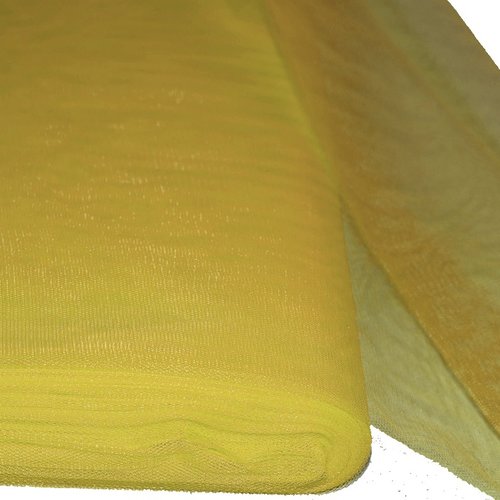 Tulle rigide, raide jaune non feu en71-2 largeur 150 cms, coupe au mètre…