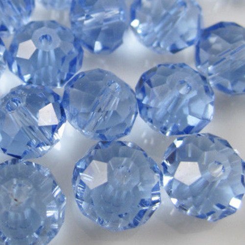 20 perles rondelles facettées 3x4mm en cristal - bleu moyen irisé