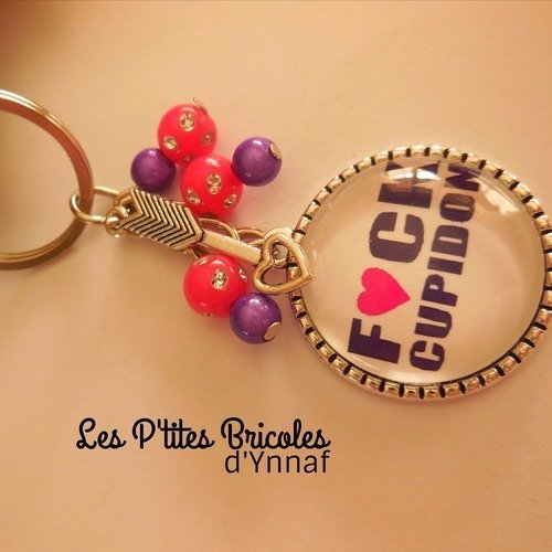 Porte-clés cabochon cupidon
