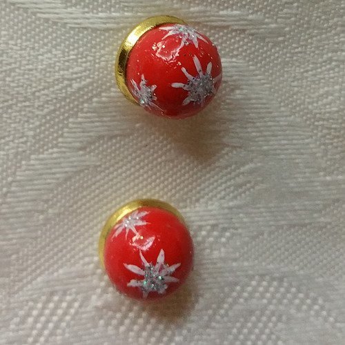 Boucles d'oreilles " boule de noël "rouge  version puce/clou