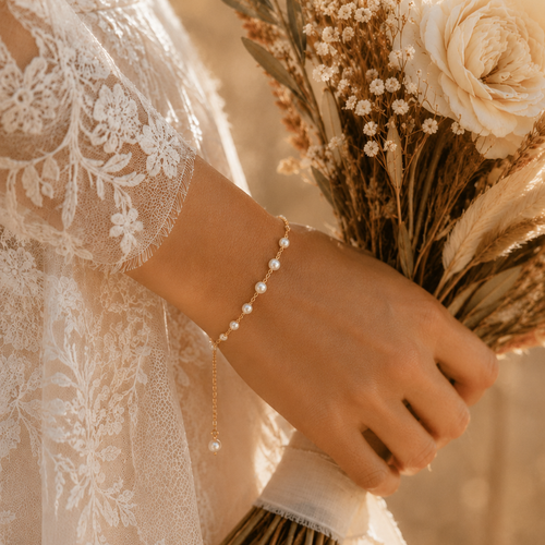 Bracelet mariée perles dégradées doré fin élégant- harmonie nacrée lueur de perles