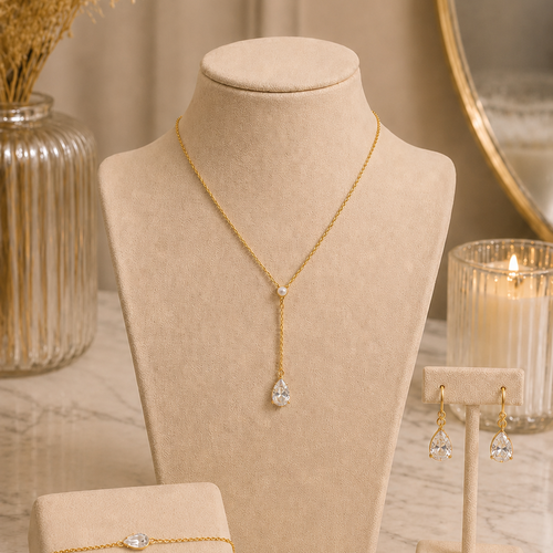 Parure mariée victoria – collier, bracelet & boucles d’oreilles goutte cristal – chaîne fine dorée lueur de perles