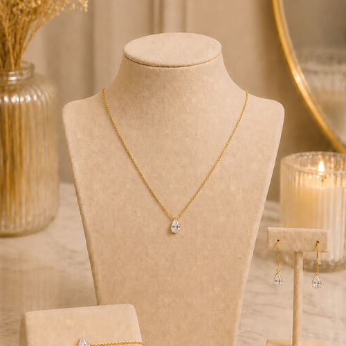 Parure mariée élodie – collier, bracelet & boucles d’oreilles goutte cristal – chaîne fine dorée lueur de perles
