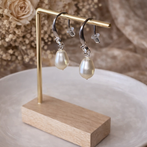 Boucles d’oreilles pendantes pour mariée - gouttes nacrées