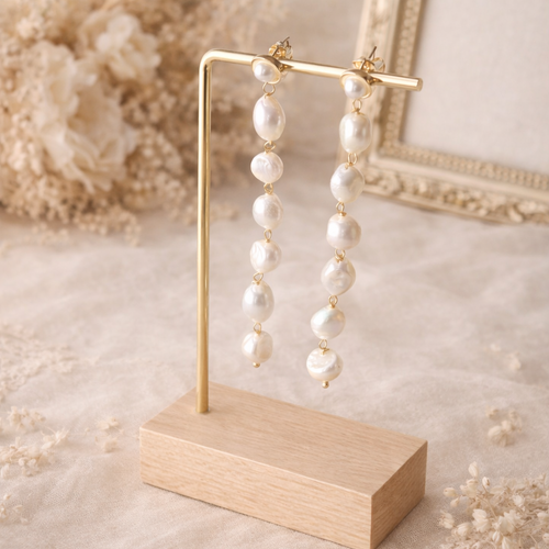 Boucles d’oreilles longues en perles naturelles – bijou de mariée élégant et raffiné i lluvia de perlas