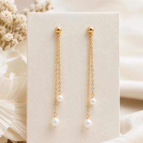 Boucles d’oreilles de mariée maëline — chaînes dorées et perles délicates
