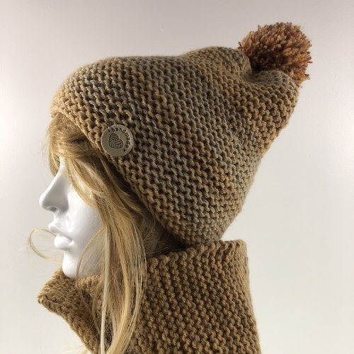 Ensemble bonnet/snood tricoté main réf 3851