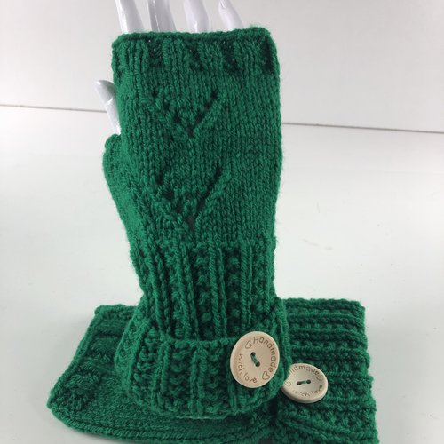 Mitaines avec pouce laine tricoté main  réf 5624 modèle unique