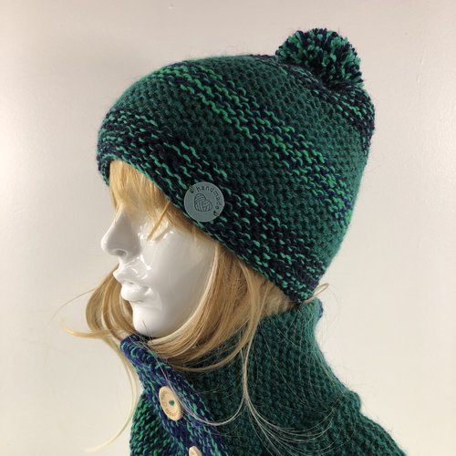 Ensemble bonnet /snood laine tricoté main réf 3905