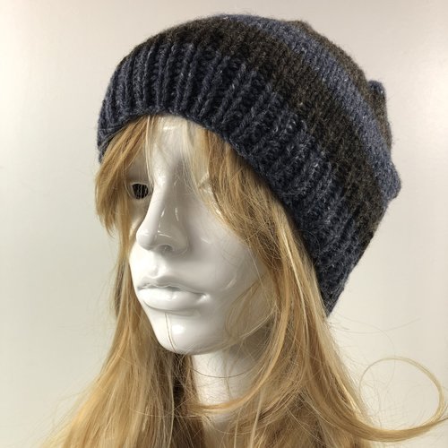 Bonnet laine tricoté main réf 2362 modèle unique