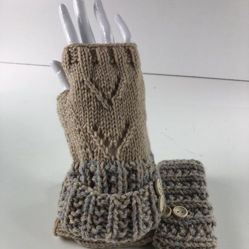 Mitaines avec pouce laine tricoté main  réf 5607  modèle unique