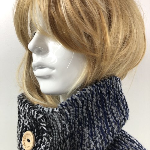Snood laine tricoté main réf 7952 modèle unique