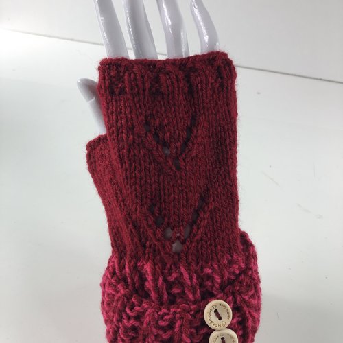 Mitaines avec pouce laine tricoté main réf 5716 modèle unique