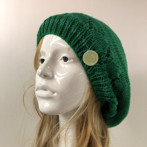Béret laine tricoté main réf 7579