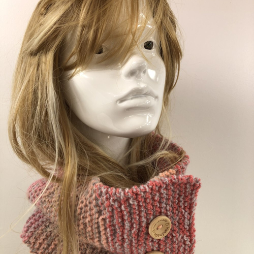 Snood laine tricoté main réf 7766 modèle unique