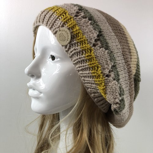 Béret laine tricoté main réf 7569