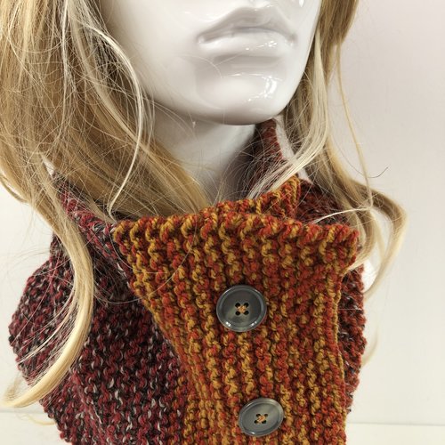 Snood laine tricoté main réf 7798 modèle unique