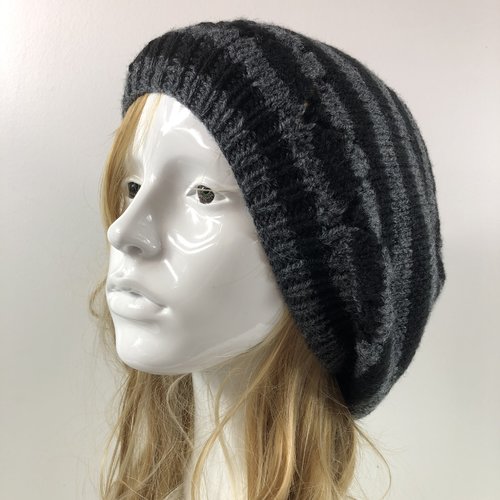 Béret laine tricoté main réf 7474