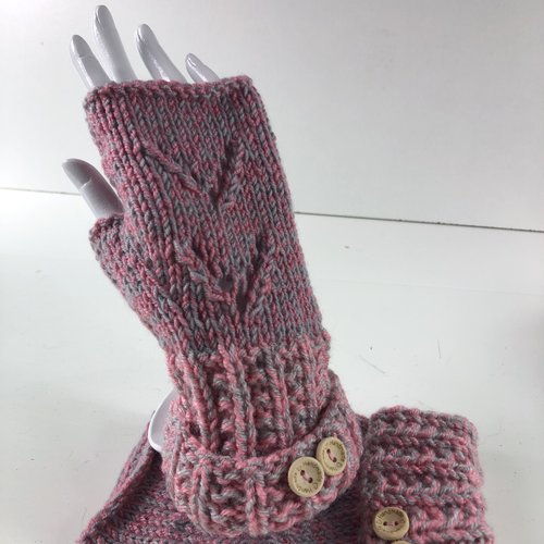 Mitaines avec pouce laine tricoté main réf 5829 modèle unique
