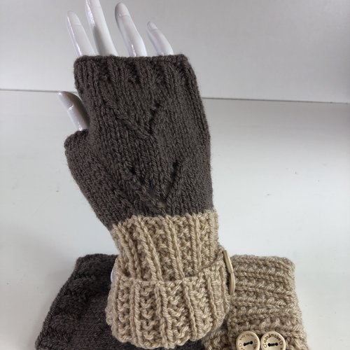 Mitaines avec pouce laine tricoté main réf 5512 modèle unique