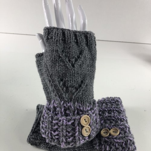 Mitaines avec pouce laine tricoté main réf 5559 modèle unique