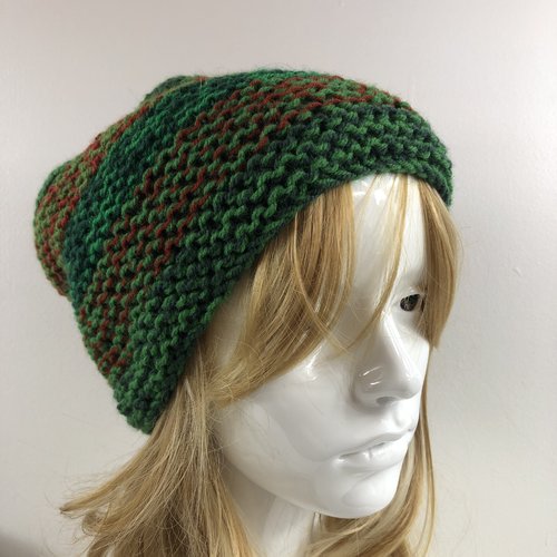 Bonnet laine tricoté main réf 3300 modèle unique