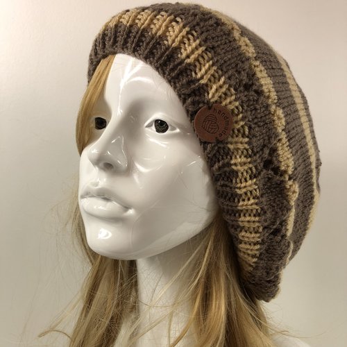 Béret laine tricoté main réf 7539 modèle unique
