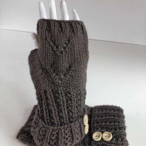 Mitaines avec pouce laine tricoté main réf 5533 modèle unique