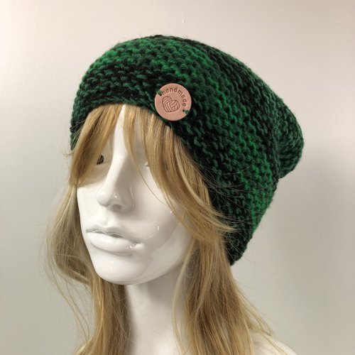 Bonnet laine tricoté main réf 7870 modèle unique