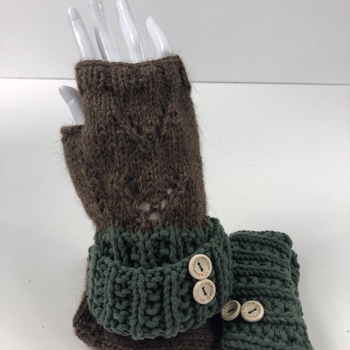 Mitaines avec pouce laine tricoté main réf 5420 modèle unique