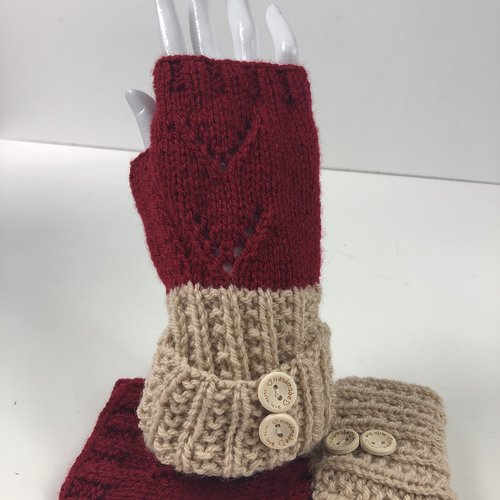 Mitaines avec pouce laine tricoté main réf 5325 modèle unique