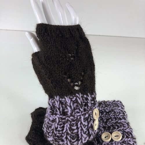 Mitaines avec pouce laine tricoté main réf 5436 modèle unique