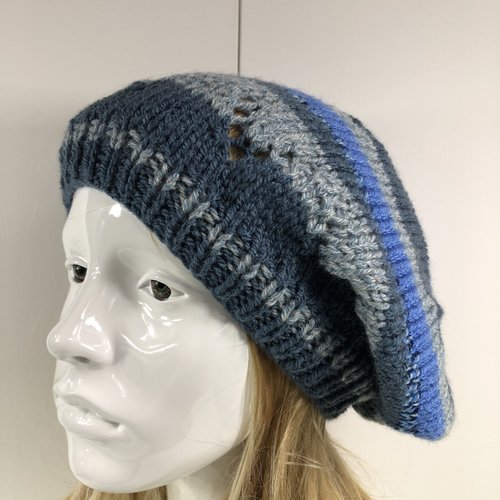 Béret laine tricoté main réf 6343  modèle unique