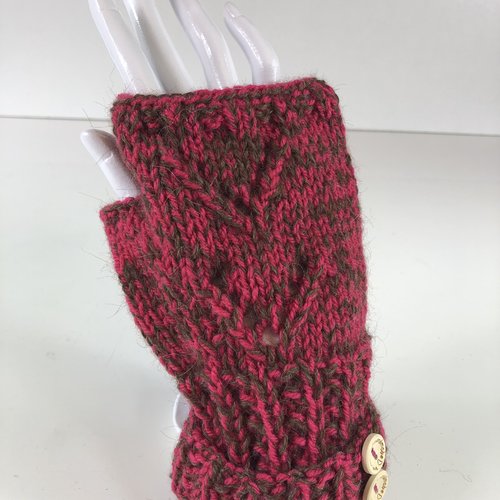 Mitaines avec pouce laine tricoté main réf 5496 modèle unique