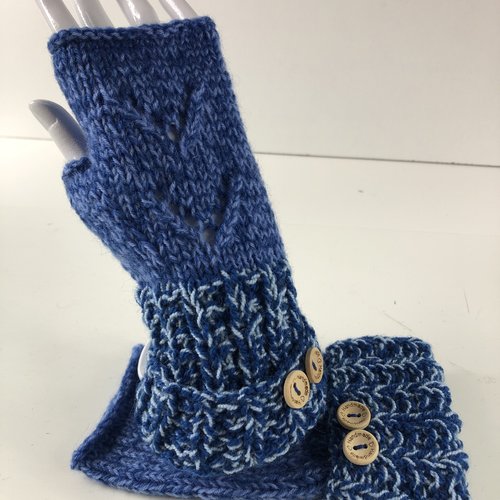 Mitaines avec pouce laine tricoté main réf 5833 modèle unique